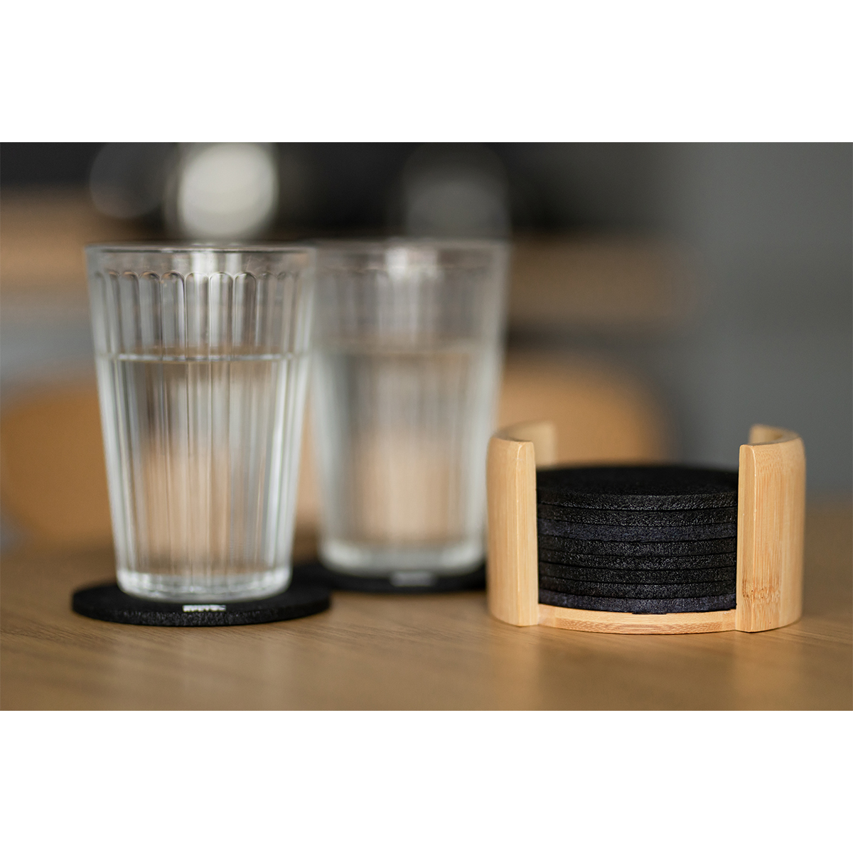 R17685.02 - Zestaw podkładek RPET filcowych Mazzo, czarny