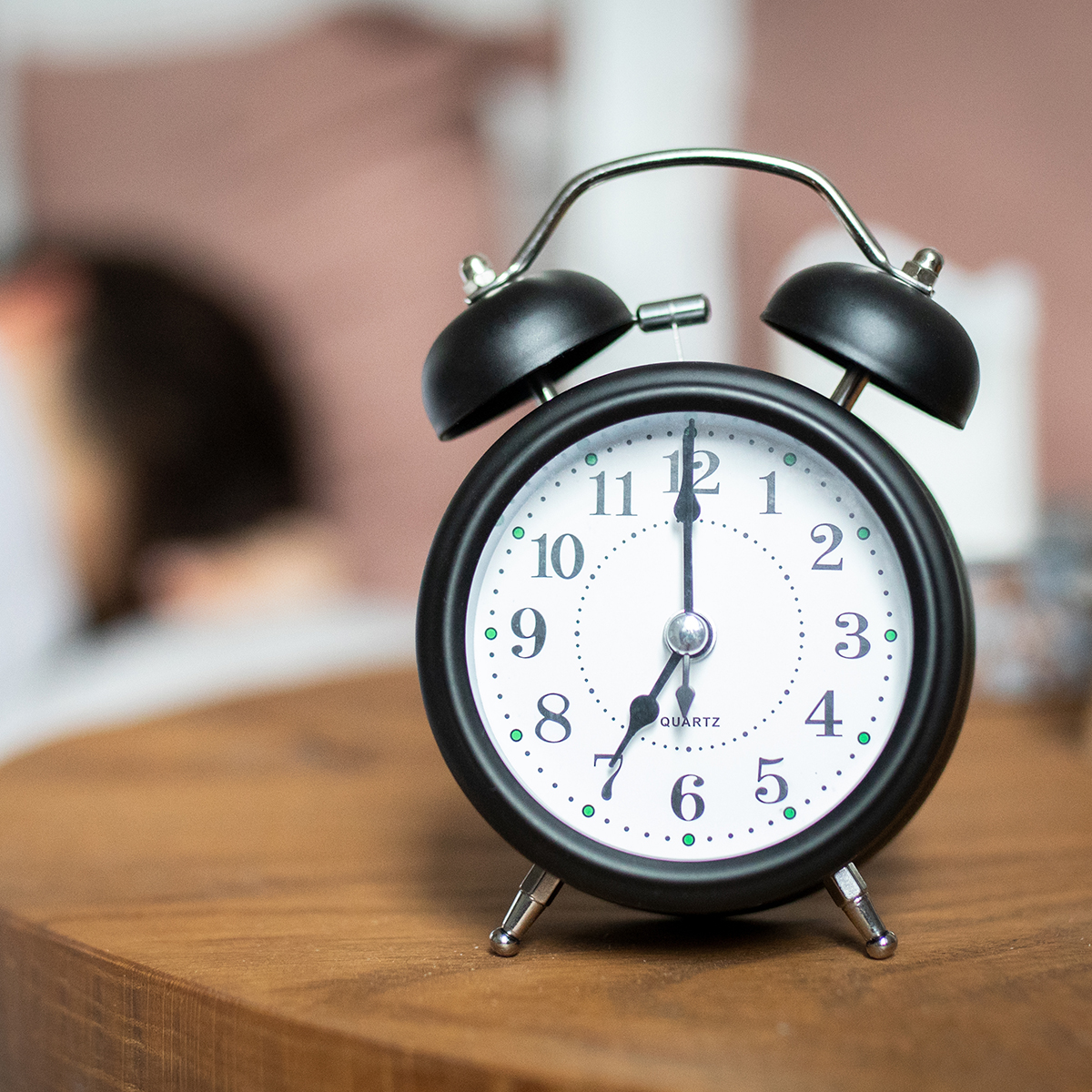 R22116.02 - Zegar Retro, czarny