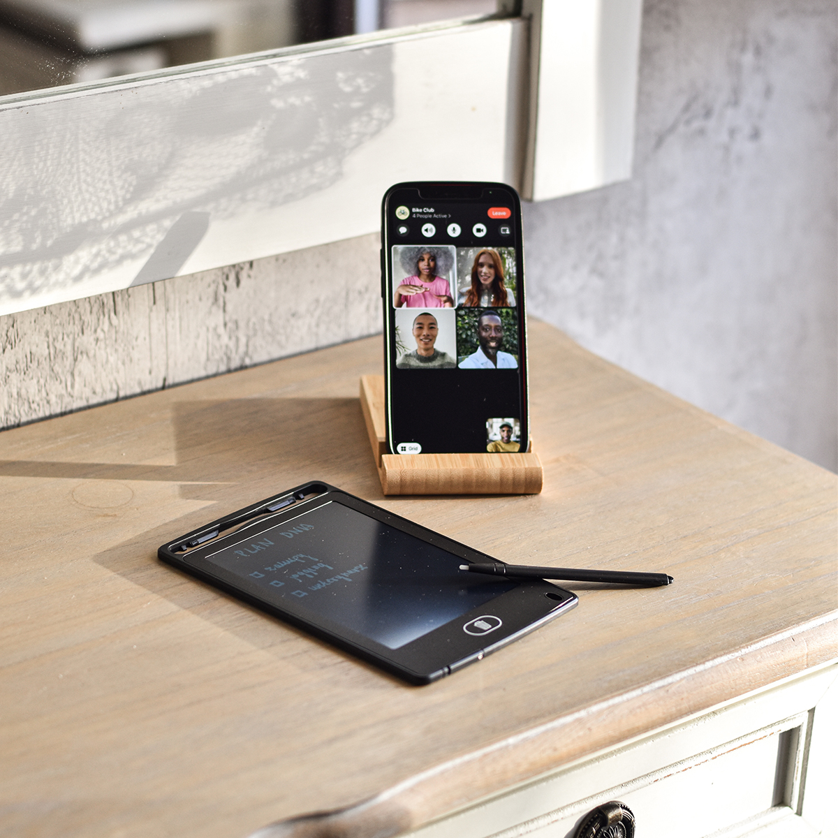 R50158.13 - Ładowarka z funkcją podstawki Houston, beżowy